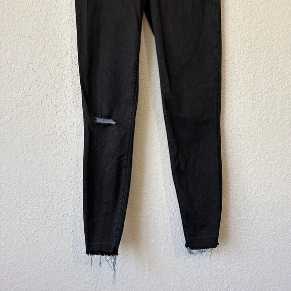 SPANX Distressed Ankle Skinny Jegging Jeans in Vintage Black - Picture 4 of 12